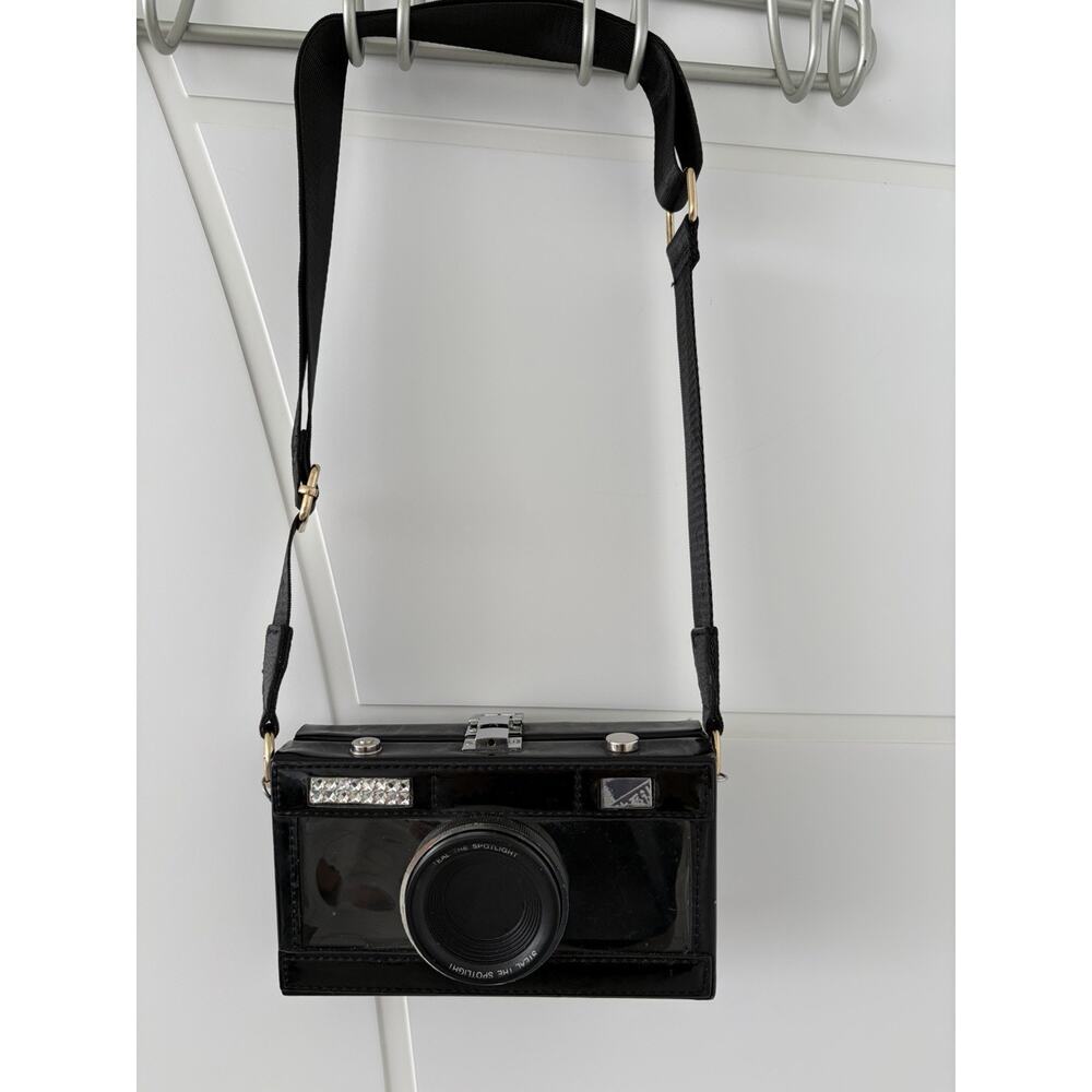 Camera Purse - Picture 3 of 9